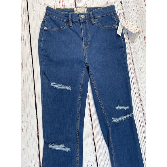 Free People Jeans Womens 25R Distressed Blue Skinny Stretch Mid Rise New W Tags! - Picture 6 of 10